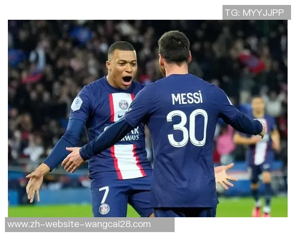 大巴黎夺冠引发争议法甲球迷力挺梅西称其更胜姆巴佩与C罗